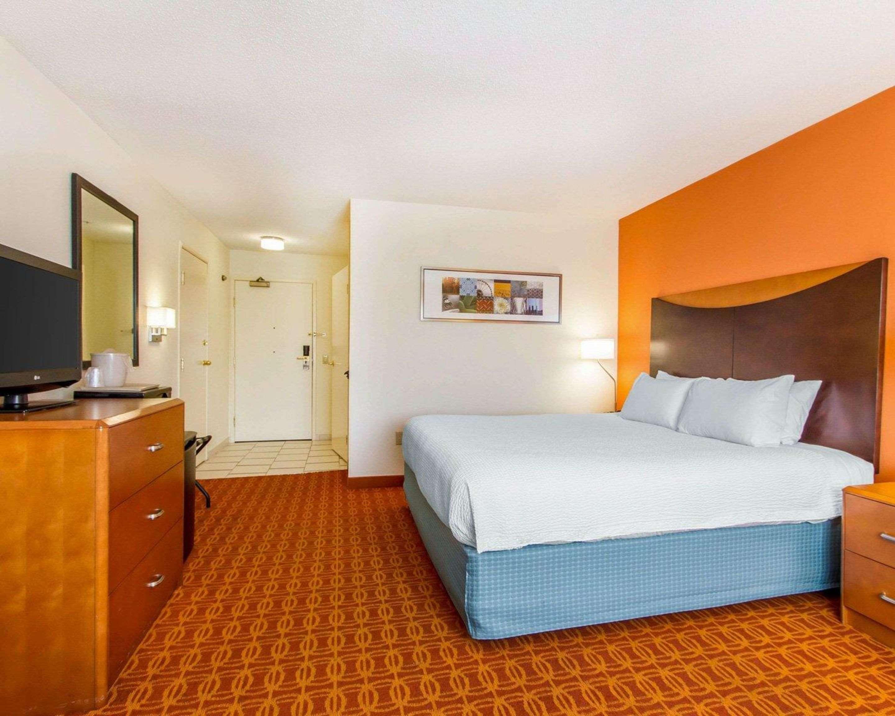 Quality Inn & Suites Keokuk North Екстериор снимка