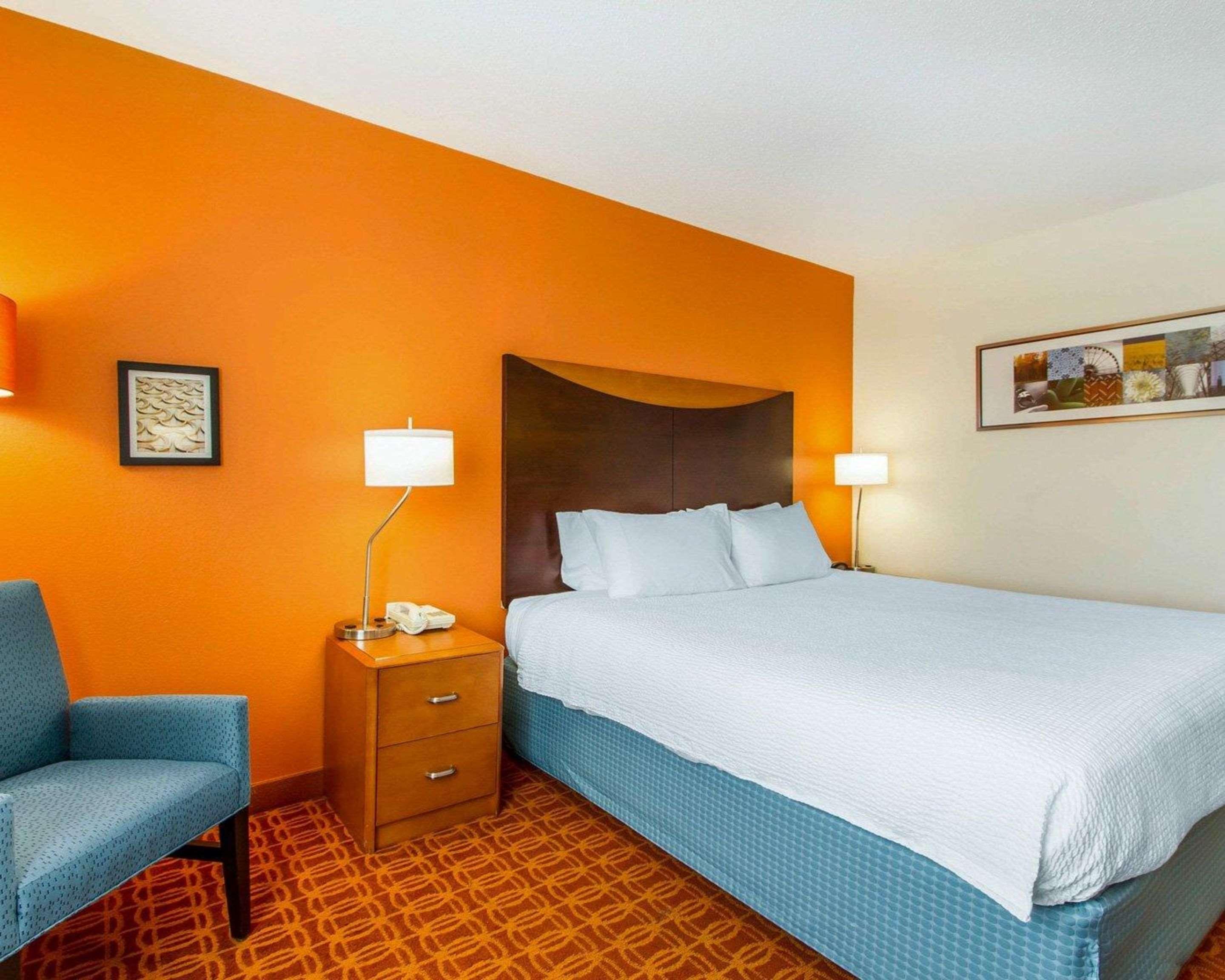 Quality Inn & Suites Keokuk North Екстериор снимка