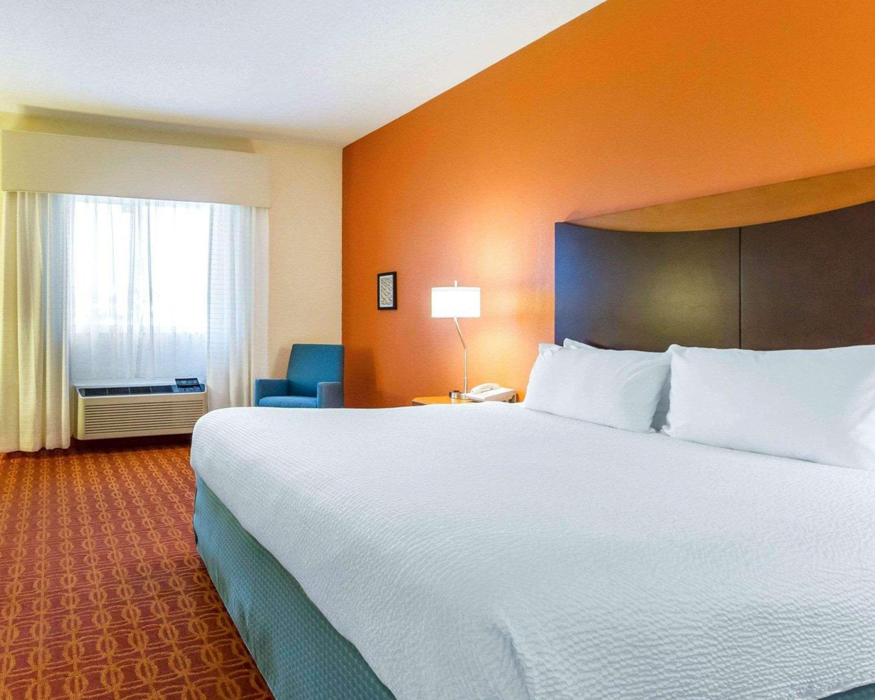 Quality Inn & Suites Keokuk North Екстериор снимка