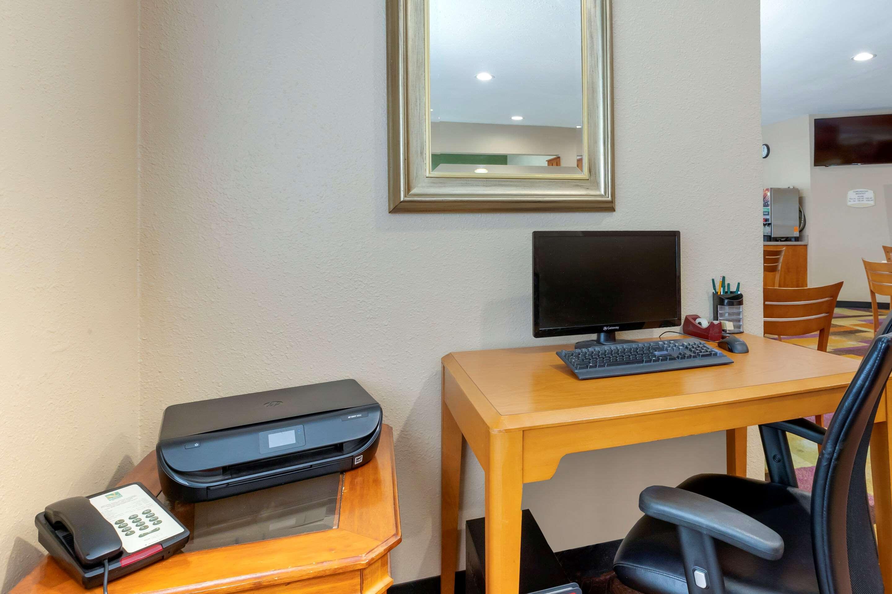 Quality Inn & Suites Keokuk North Екстериор снимка