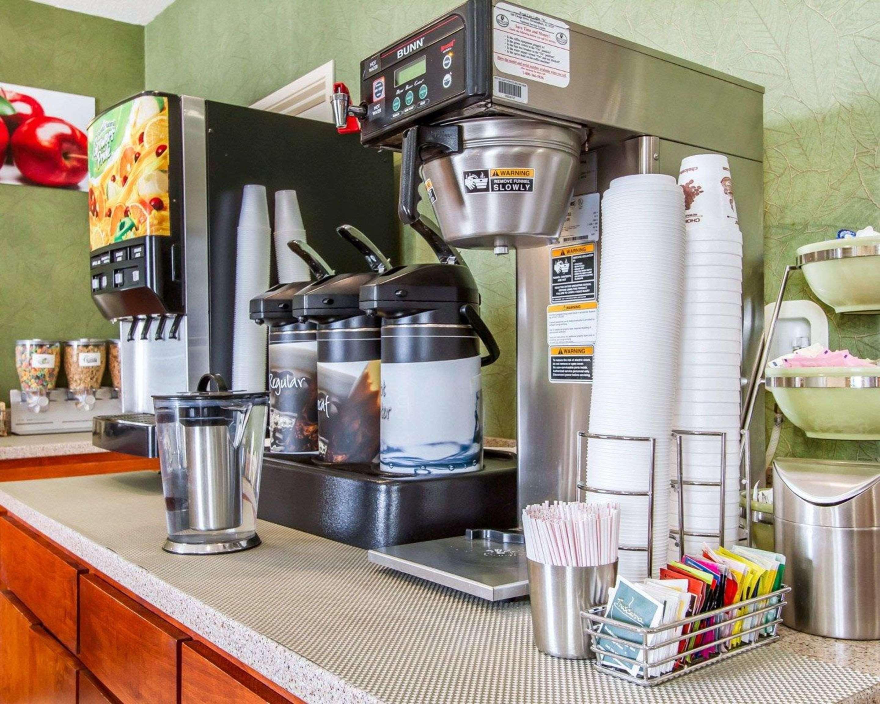 Quality Inn & Suites Keokuk North Екстериор снимка